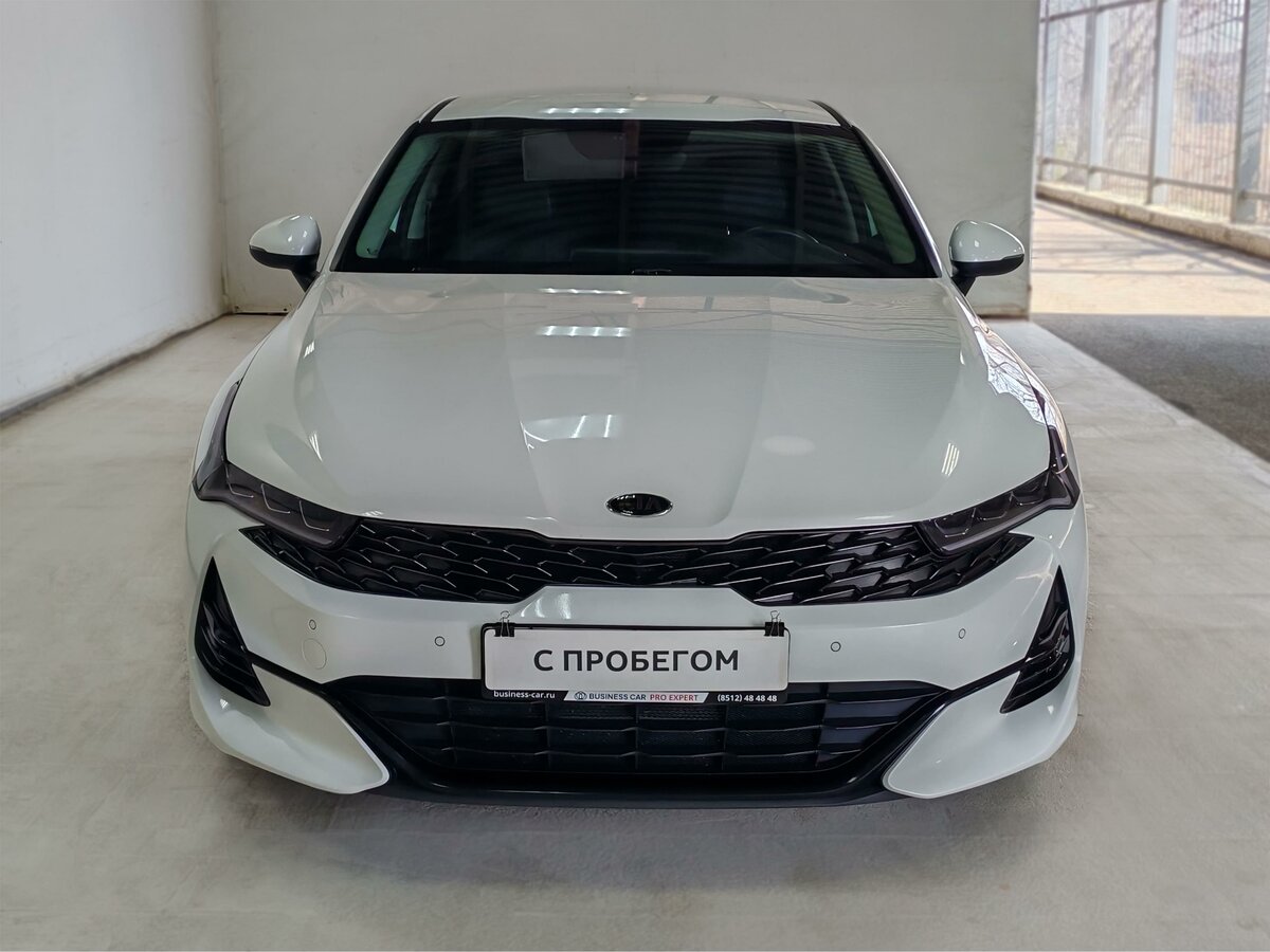 Kia K5 III