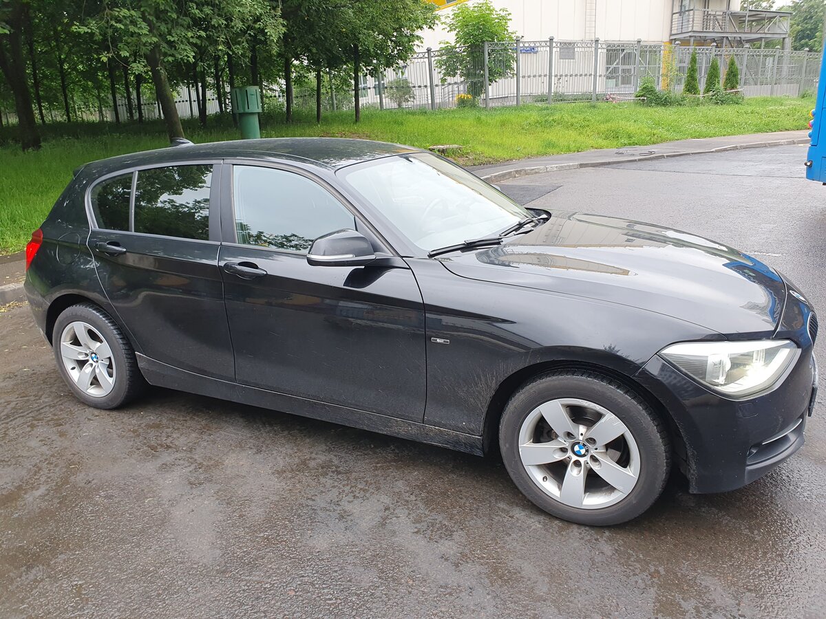 Купить б/у BMW 1 серии II (F20/F21) 116i 1.6 AT (136 л.с