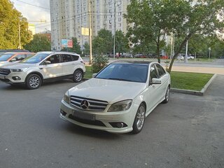 2010 Mercedes-Benz C-Класс 180 BlueEFFICIENCY III (W204), белый, 560000 рублей, вид 1