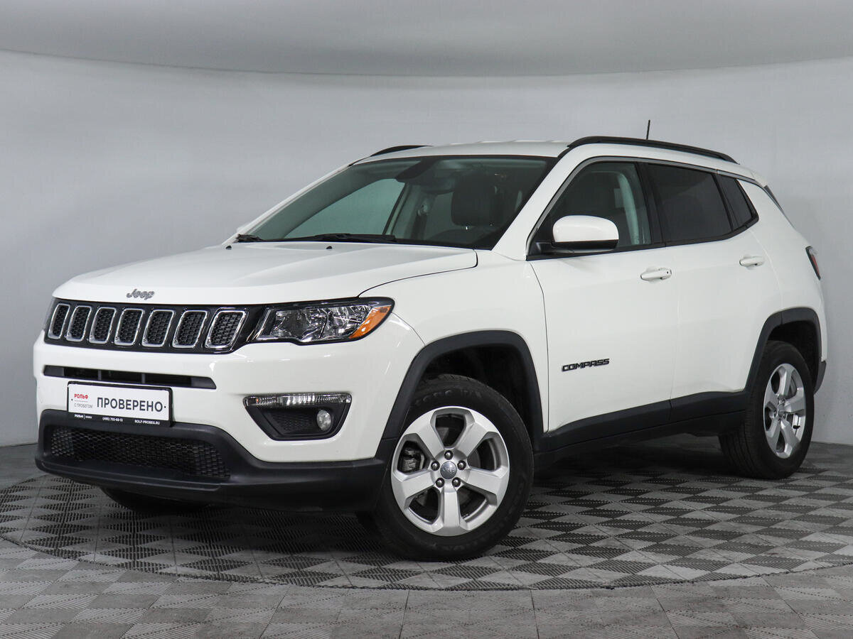 Jeep внедорожник белый