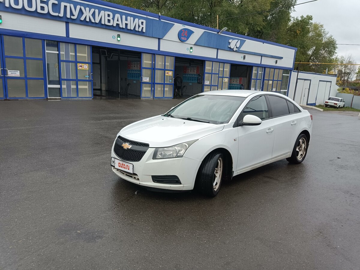 Купить б/у Chevrolet Cruze I 1.8 MT (141 л.с.) бензин механика в ...