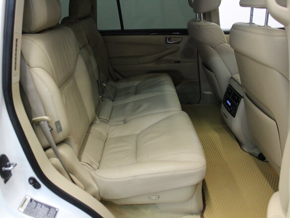2008 Lexus LX 570 III, белый - вид 8