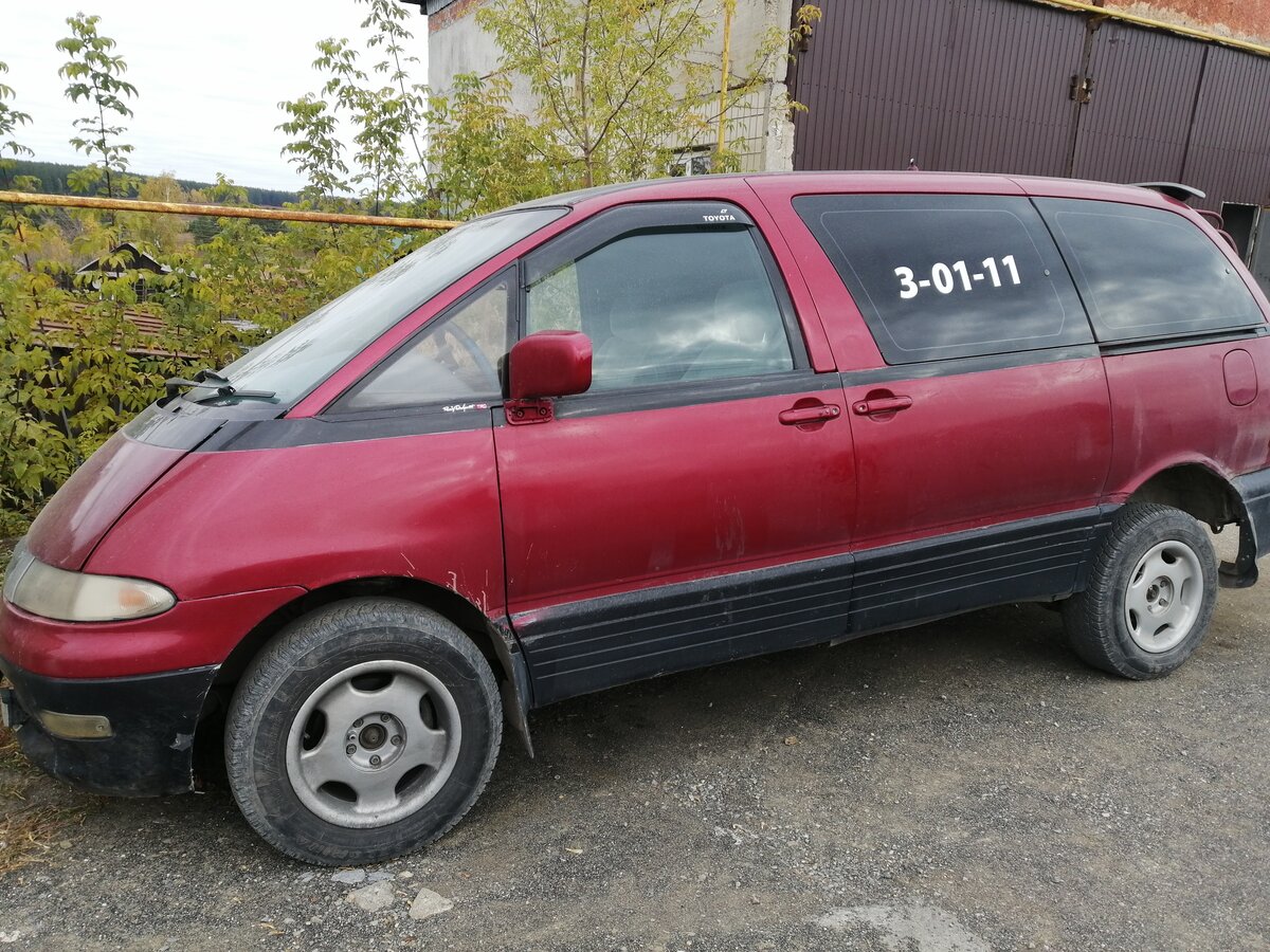 Тойота Эстима Люсида 1992