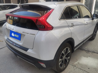 2022 Mitsubishi Eclipse Cross I, белый, 1744000 рублей, вид 1