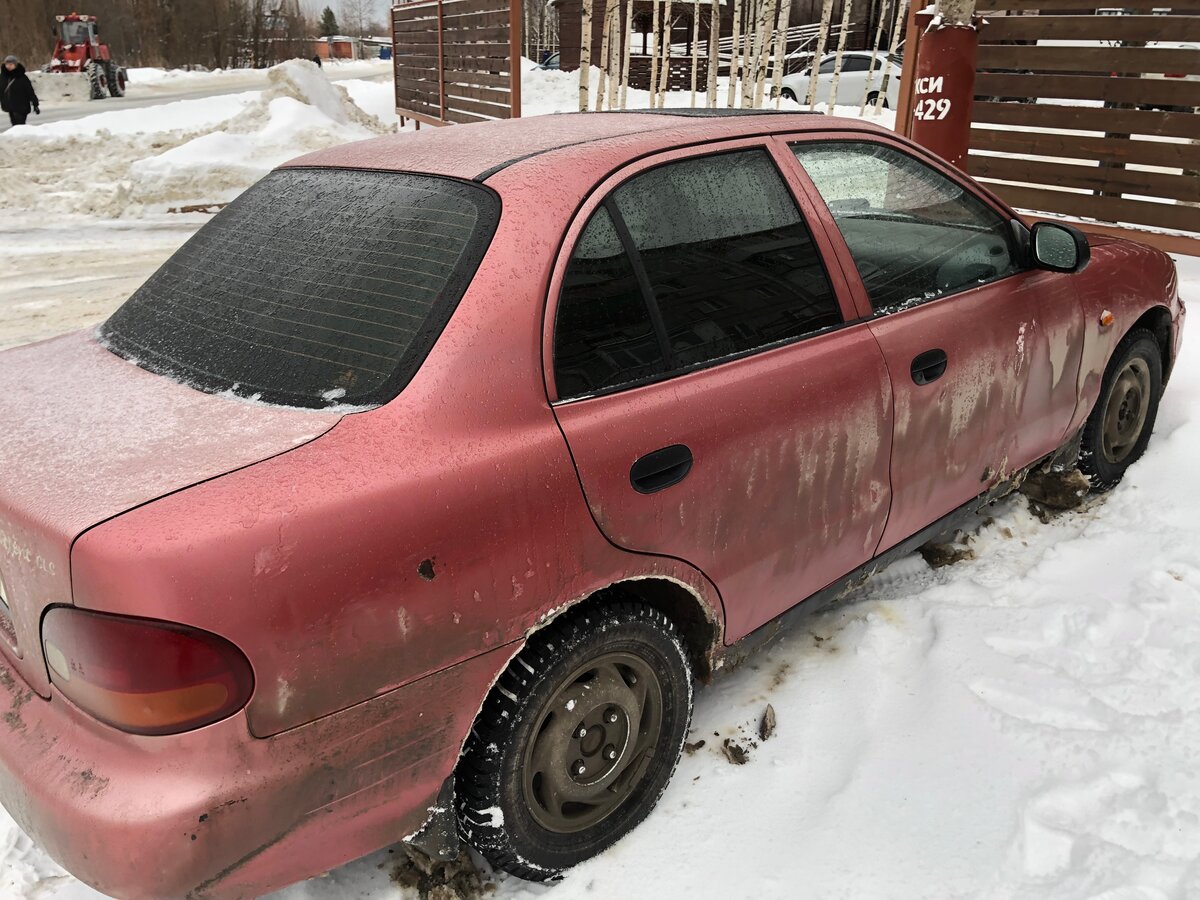 1996 Hyundai Accent I, пурпурный, 80000 рублей - вид 4