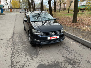 2016 Volkswagen Polo V Рестайлинг, чёрный, 1300000 рублей, вид 1