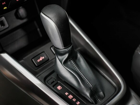 2020 Suzuki Vitara II Рестайлинг, чёрный - вид 9