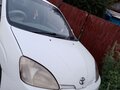 1998 Toyota Prius I (XW10), белый, 300000 рублей