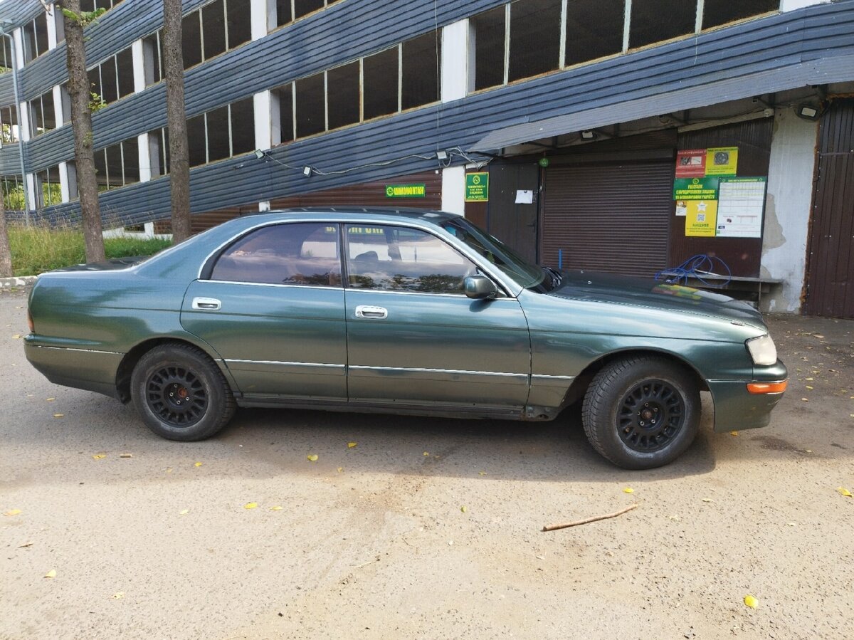 Купить б/у Toyota Crown IX (S140) 2.5d AT (100 л.с.) дизель автомат в ...