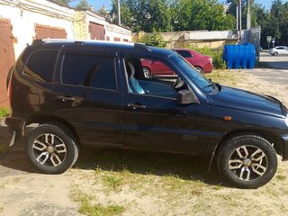 2008 Chevrolet Niva I, чёрный, 400000 рублей, вид 1