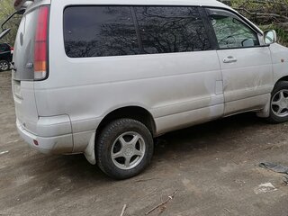 1998 Toyota Town Ace Noah III, белый, 460000 рублей, вид 3