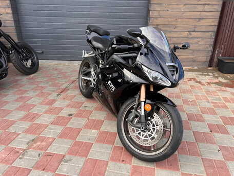 Buy triumph daytona 675r sales