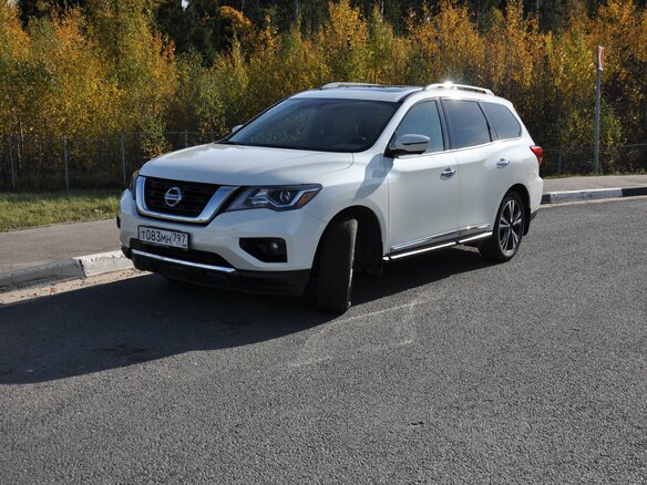 2020 Nissan Pathfinder IV Рестайлинг, белый, 3100000 рублей - вид 7