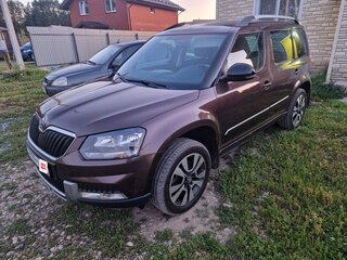 2015 Skoda Yeti I Рестайлинг, коричневый, 1310000 рублей, вид 1