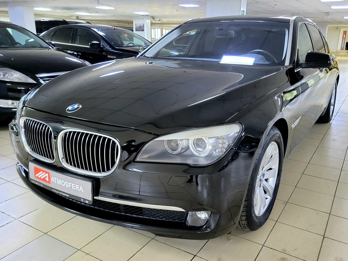 Купить б/у BMW 7 серии V (F01/F02/F04) 750i 4.4 AT (407 л