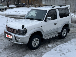 2000 Toyota Land Cruiser Prado 90 Series Рестайлинг, белый, 1550000 рублей, вид 1