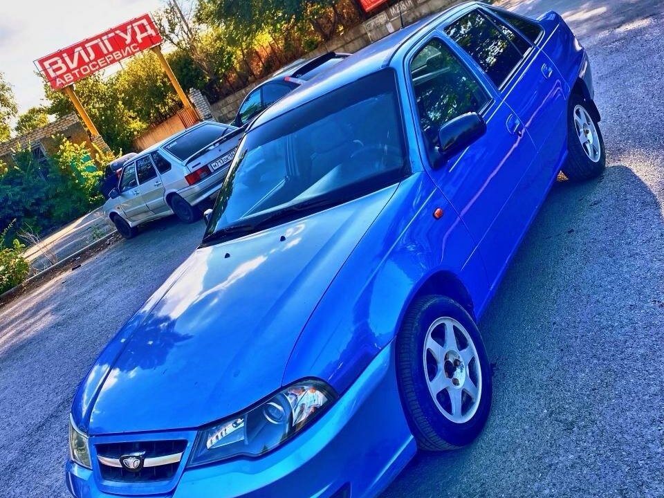 Купить б/у Daewoo Nexia I Рестайлинг 1.6 MT (109 л.с.) бензин механика ...