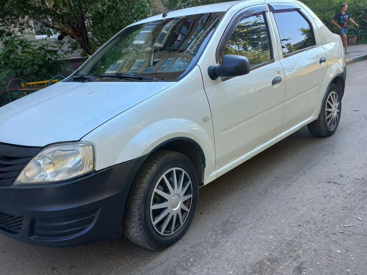 Купить б/у Renault Logan I Рестайлинг 1.4 MT (75 л.с.) бензин механика ...