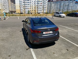 2017 Hyundai Solaris II, серый, 1200000 рублей, вид 5