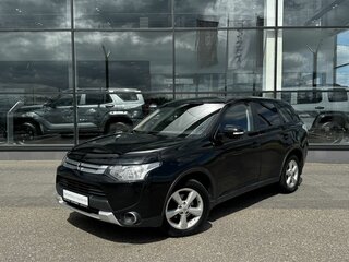 2014 Mitsubishi Outlander III Рестайлинг, чёрный, 1045000 рублей, вид 1
