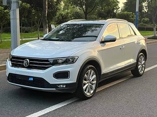 2020 Volkswagen T-Roc I (China Market), белый, 1505000 рублей, вид 1