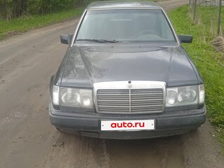 1992 Mercedes-Benz W124 230 4-speed, чёрный, 250000 рублей, вид 1