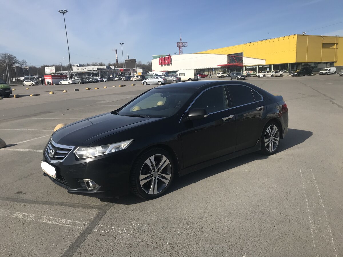 Honda accord черная