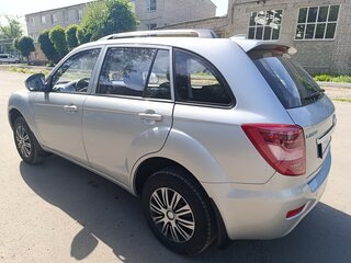2015 Lifan X60 I, серебристый, 800000 рублей, вид 3