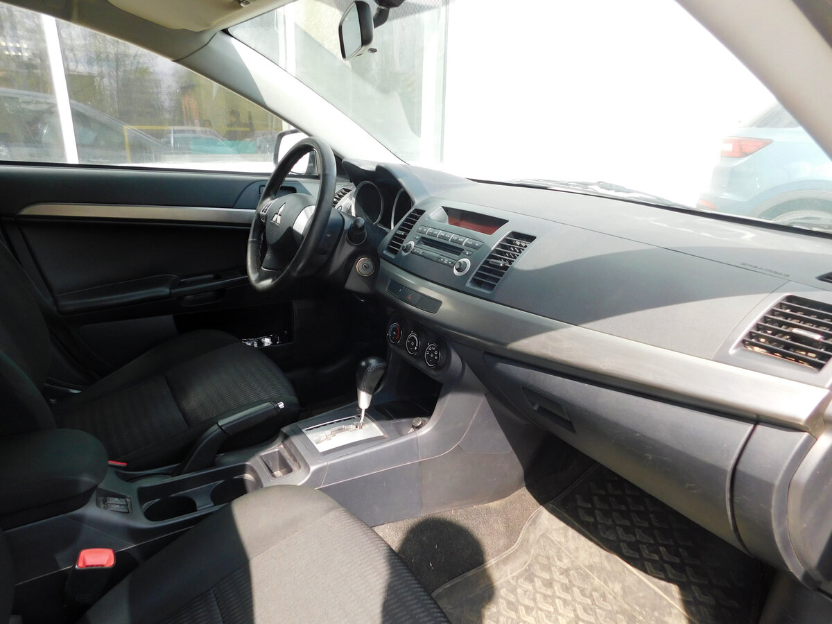 Mitsubishi lancer x рестайлинг