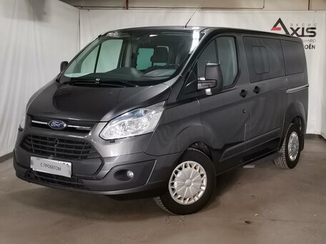 ford transit tourneo