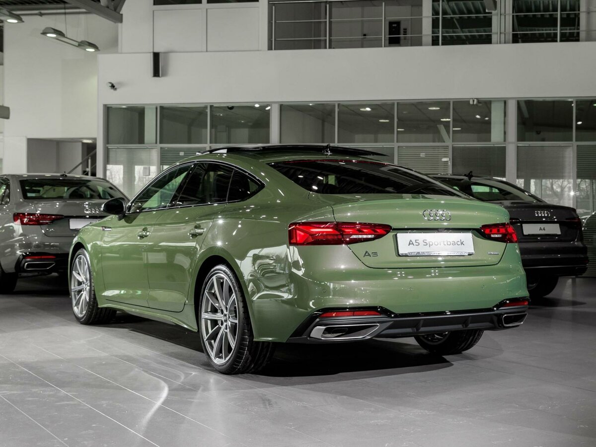 Audi a5 зеленая