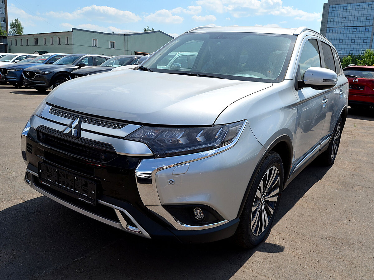 Купить новый Mitsubishi Outlander III Рестайлинг 3 2.4 CVT