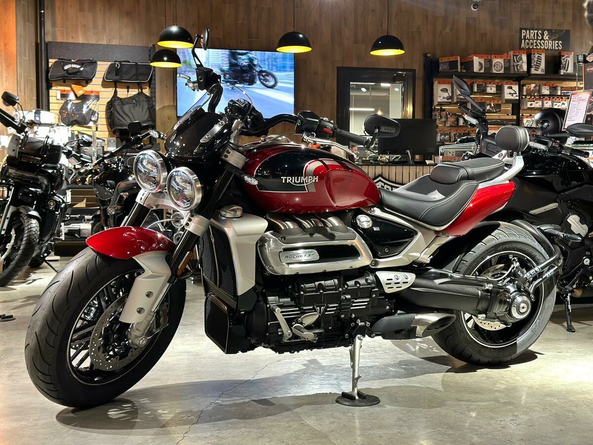 Triumph Rocket 3