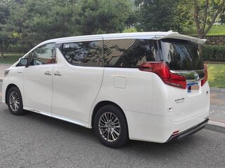 2021 Toyota Alphard III Рестайлинг, белый, 6700000 рублей, вид 3