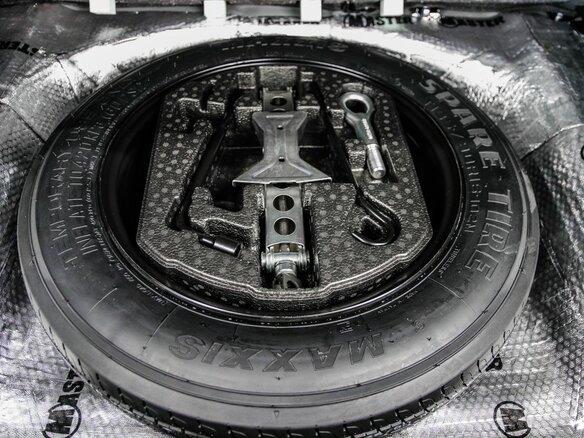 2020 Suzuki Vitara II Рестайлинг, чёрный - вид 12