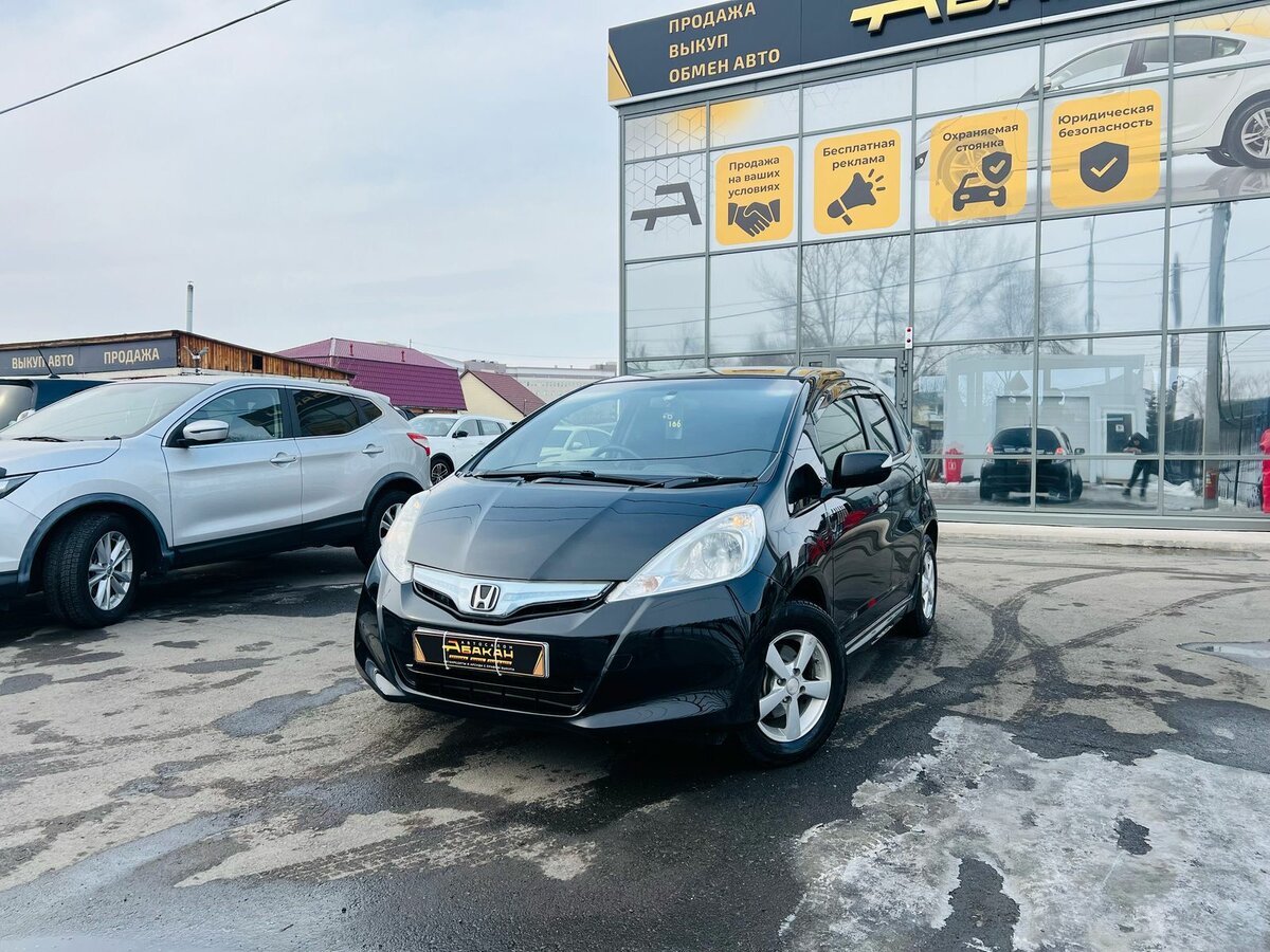 Honda Fit Hybrid, 2012