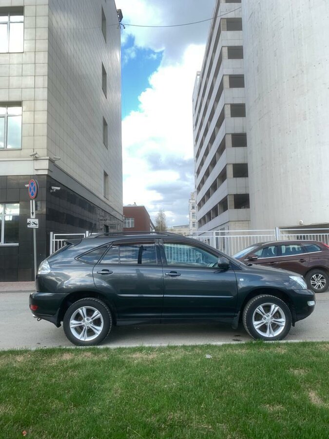 Лексус 350 серый