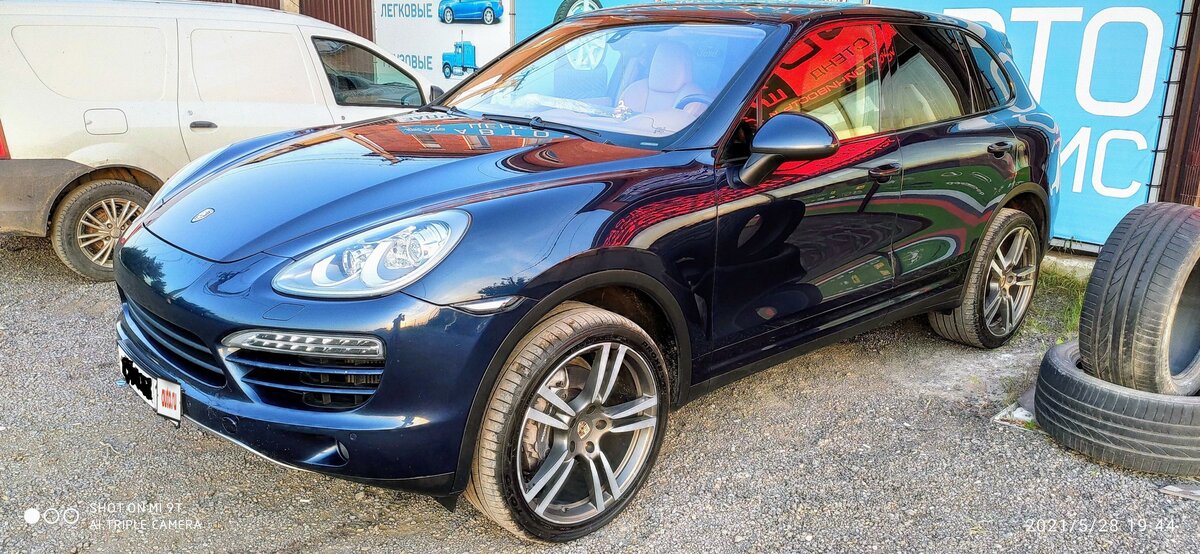 Купить б/у Porsche Cayenne II (958) Diesel 3.0d AT (239 л