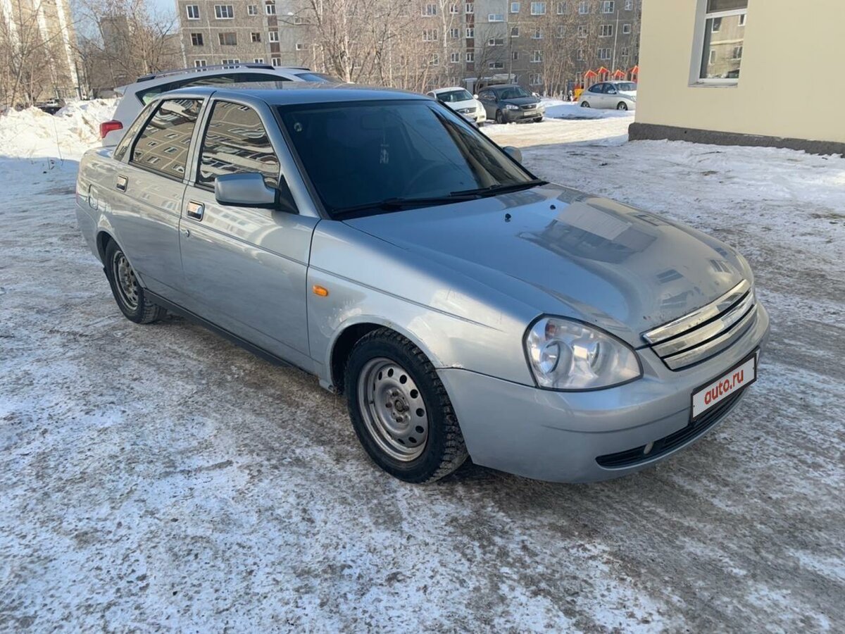 Лада Приора 2007 седан серая