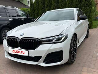 2021 BMW 5 серии 530d xDrive VII (G30/G31) Рестайлинг, белый, 4750000 рублей, вид 1