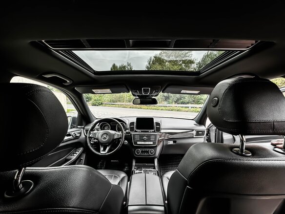 2017 Mercedes-Benz GLE 350 I (W166), серый, 4000000 рублей - вид 3