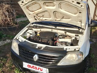 2011 Renault Logan I Рестайлинг, белый, 100000 рублей, вид 1