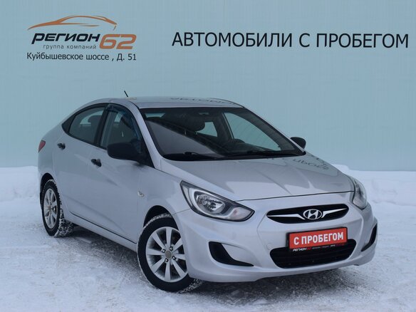 2013 Hyundai Solaris I, серебристый - вид 2