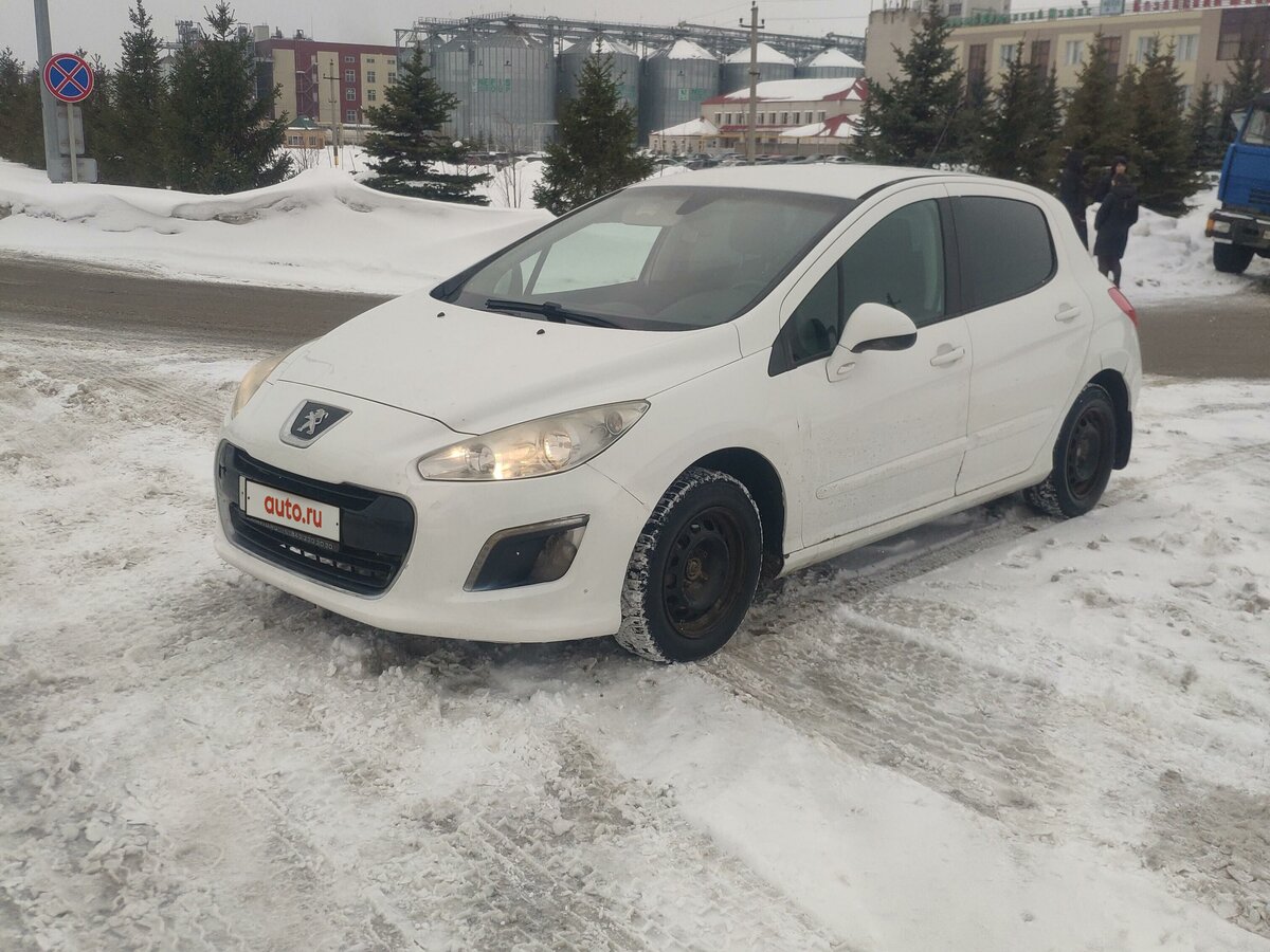 Купить б/у Peugeot 308 I Рестайлинг 1.6 AT (120 л.с.) бензин автомат в ...