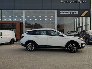 2025 Lada (ВАЗ) Vesta SW Cross I Рестайлинг (NG), белый, 2054000 рублей, вид 1