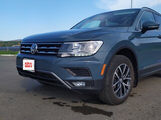 2021 Volkswagen Tiguan Allspace II, зелёный, 2650000 рублей, вид 1