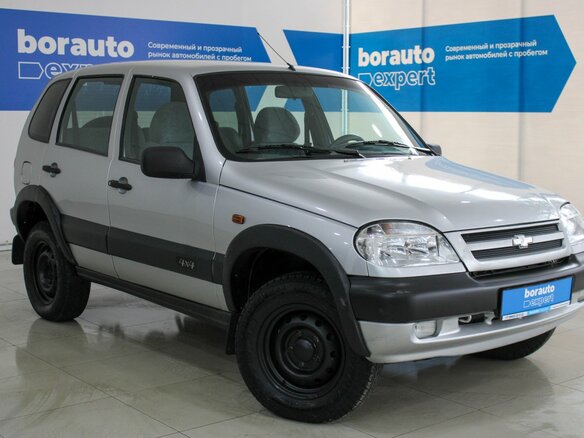 2003 Chevrolet Niva I, серебристый - вид 2