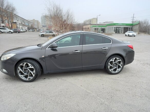 2013 Opel Insignia I, серый, 1150000 рублей - вид 4