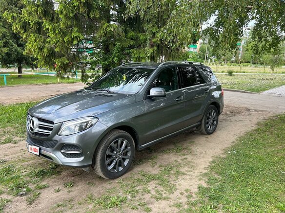 2017 Mercedes-Benz GLE 350 d I (W166), серый, 2750000 рублей