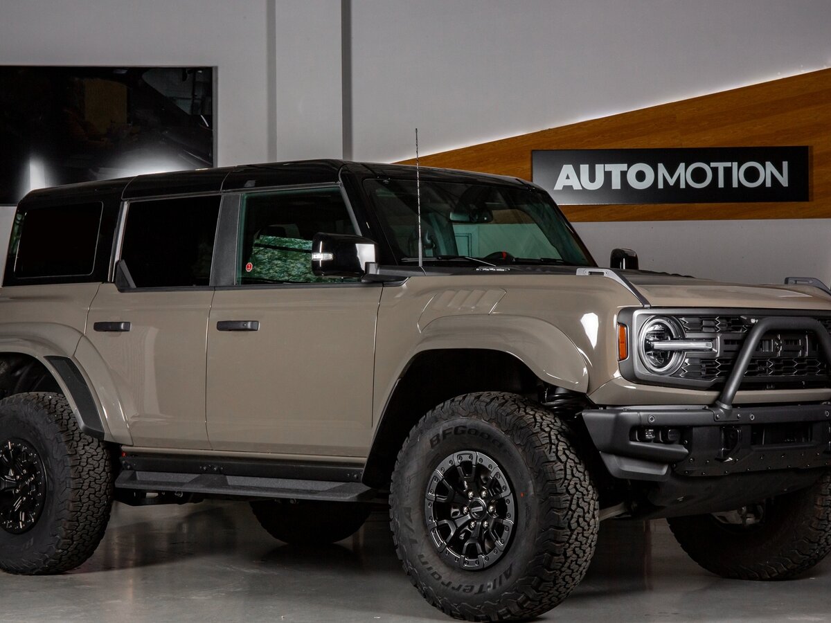 Ford Bronco Raptor VI